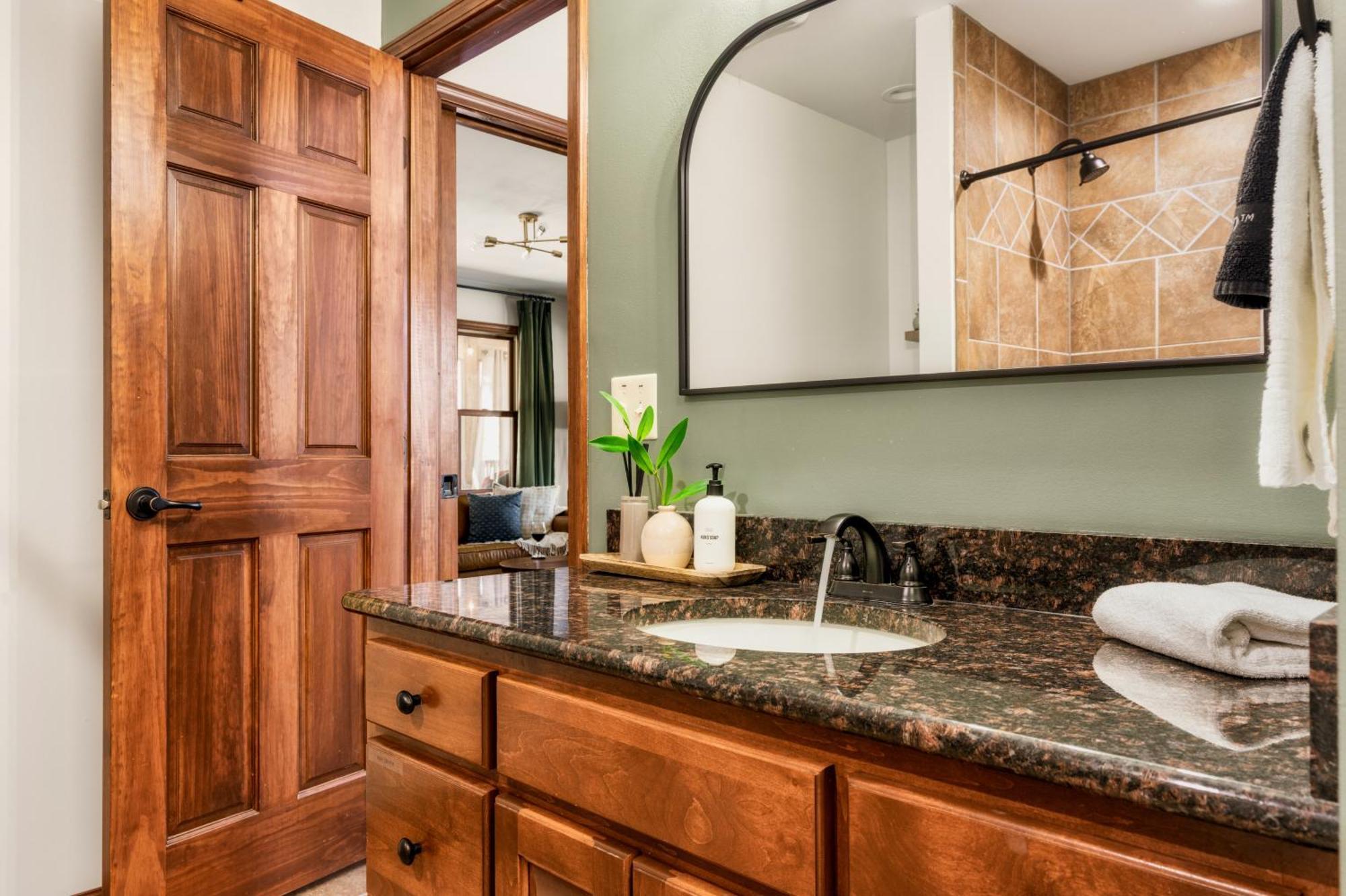 The Moondance Cabin By Lightfoot Stays Vacation Rentals Sevierville Exterior foto